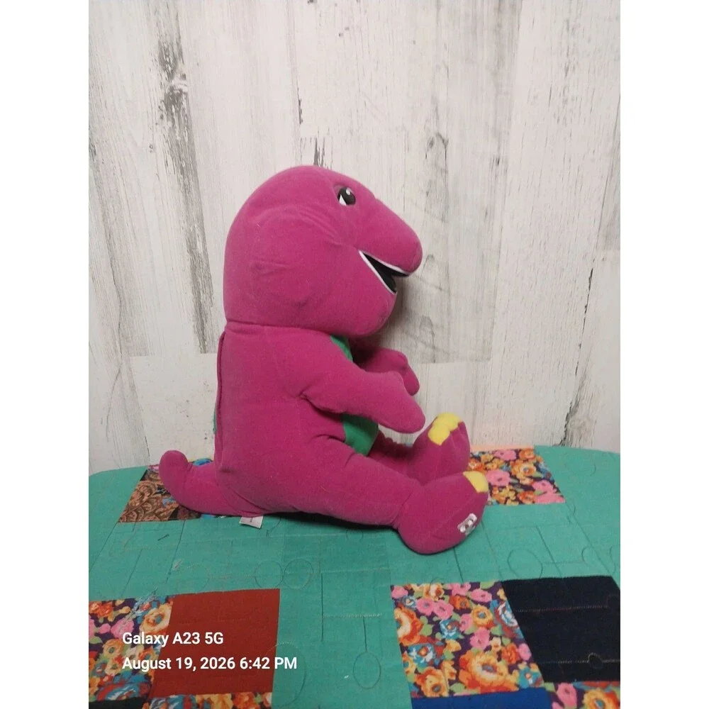 Vintage 1996 Talking Barney Playskool 18